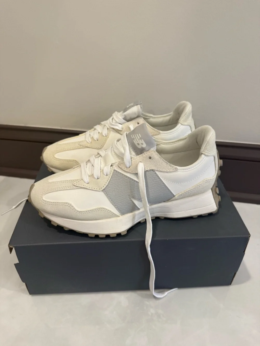 New Balance 327 Cream & Gray Retro Runner Sneakers - Picture 3 of 8